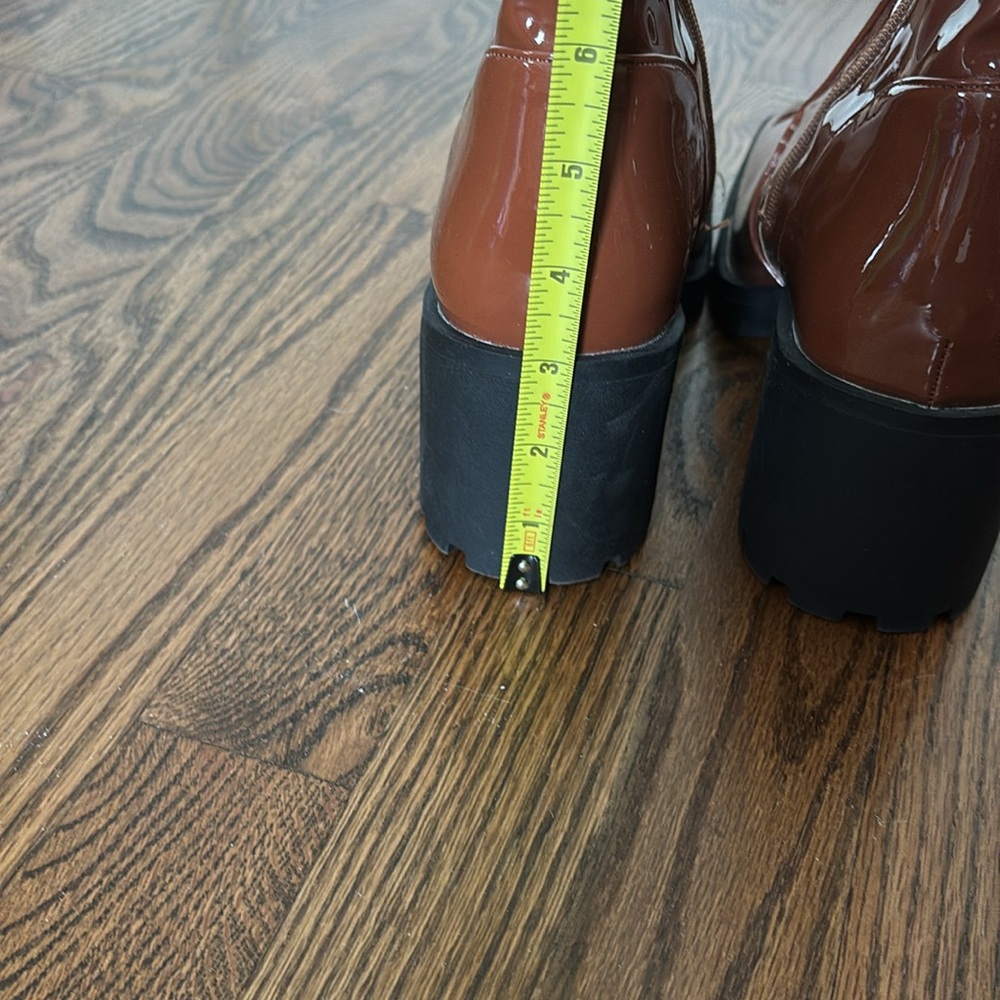Journee Collection Brown Patent Vegan Leather Icelyn Calf Lug Boots 9.5 NWOB - Picture 9 of 15